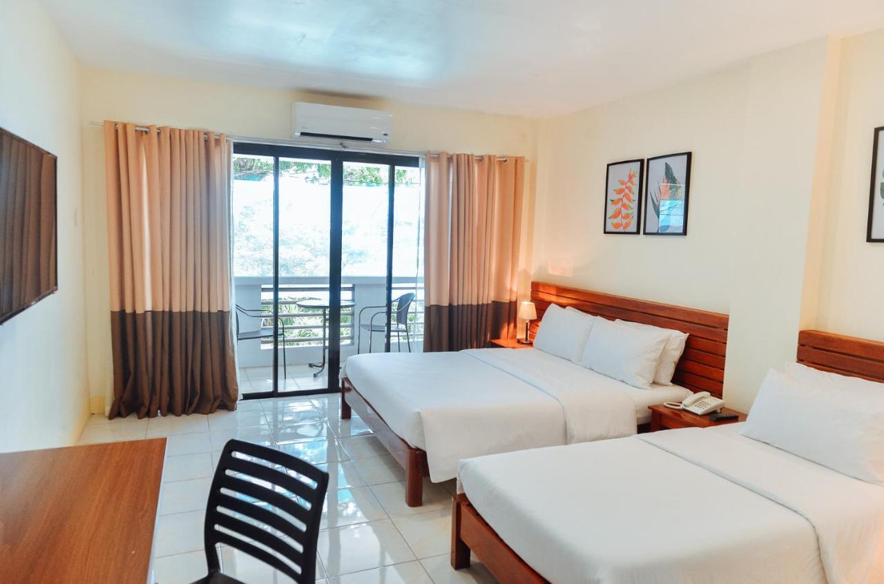 Fernando'S Hotel Sorsogon Kültér fotó