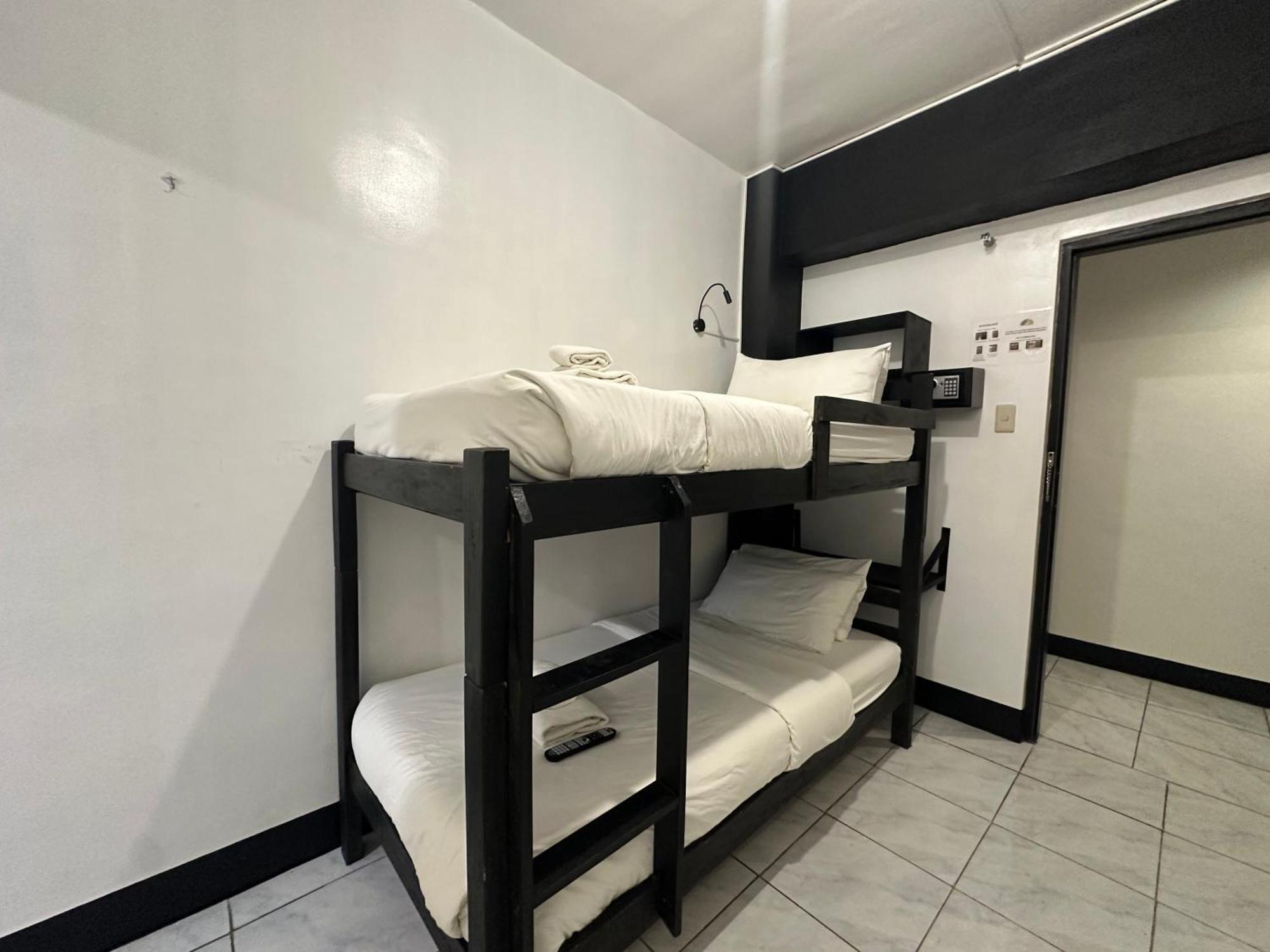 Fernando'S Hotel Sorsogon Kültér fotó