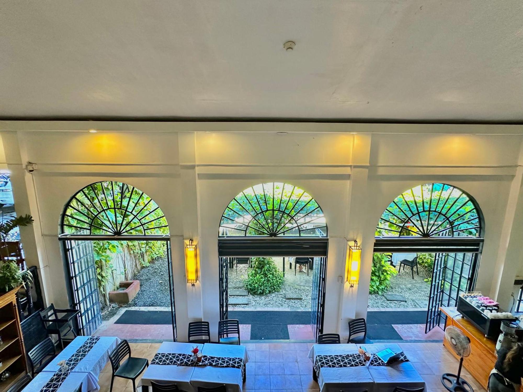 Fernando'S Hotel Sorsogon Kültér fotó